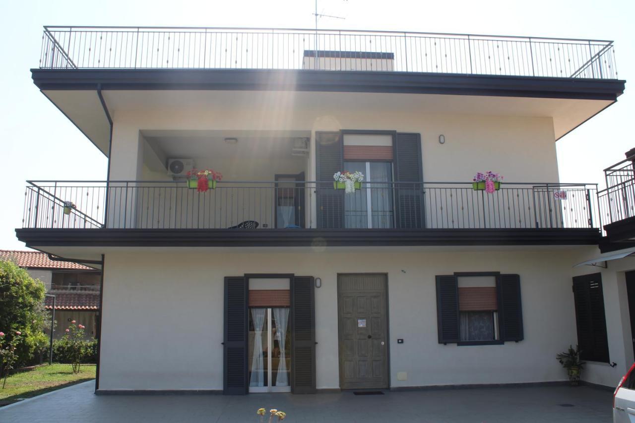 Villa Sicilia Apartment Катания Екстериор снимка