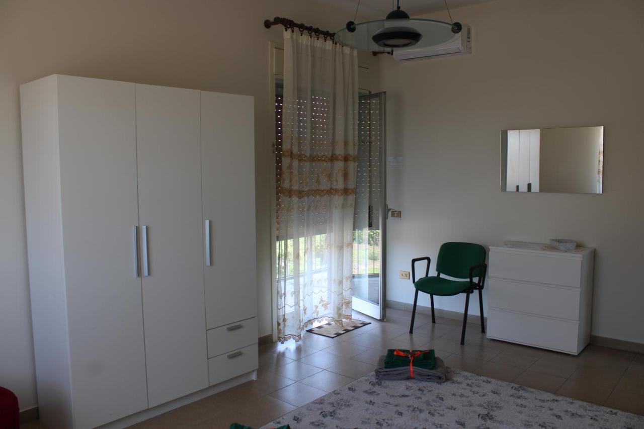 Villa Sicilia Apartment Катания Екстериор снимка